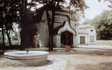 Kaplica na cmentarzu