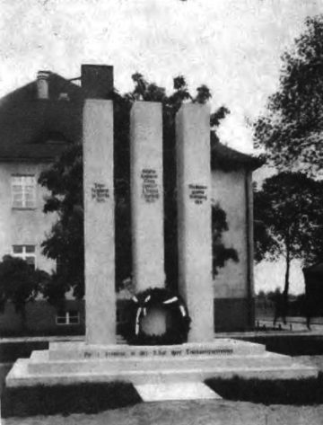 Pomnik Ułanów 10. Regimentu