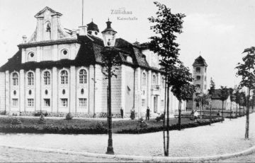 Hala siatkarska i wieża strażacka