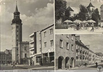 Ratusz, zamek, zbór i rynek na pocztówce