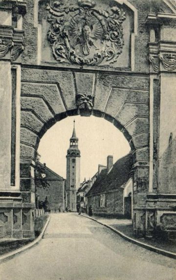 Ratusz w Bramie Krośnieńskiej