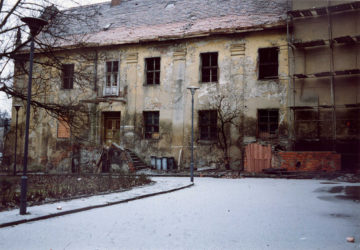 Stan zamku kilkanaście lat temu