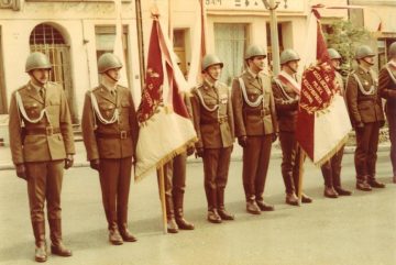 Żołnierze na rynku